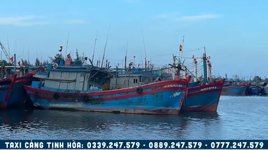 đặt xe từ cảng cá tịnh hòa đi mỹ á đức phổ