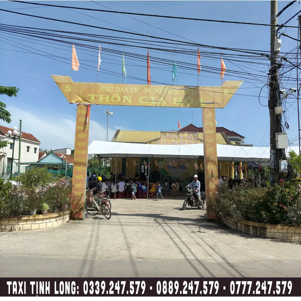 nhà văn hóa thôn gia hòa tịnh long. Đặt xe Tịnh Long giá rẻ qua SĐT 0889.247.579