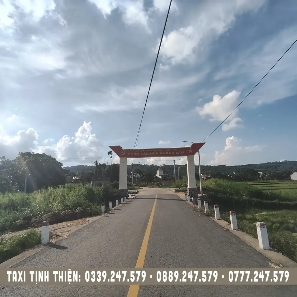 cổng chào thôn khánh lâm, xe Tịnh Thiện phục vụ 24/7 gọi ngay 0889.247.579