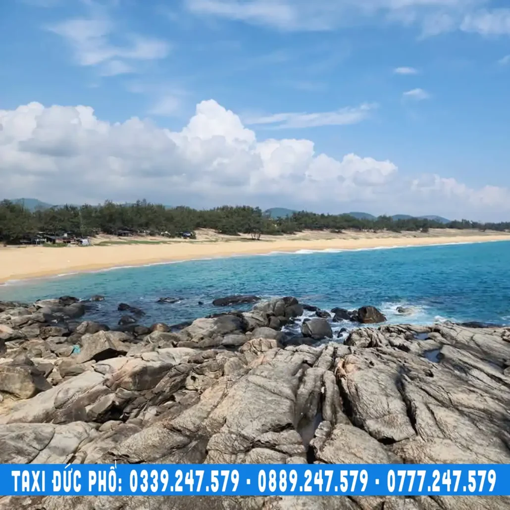 biển sa huỳnh đức phổ, taxi đức phổ giá rẻ