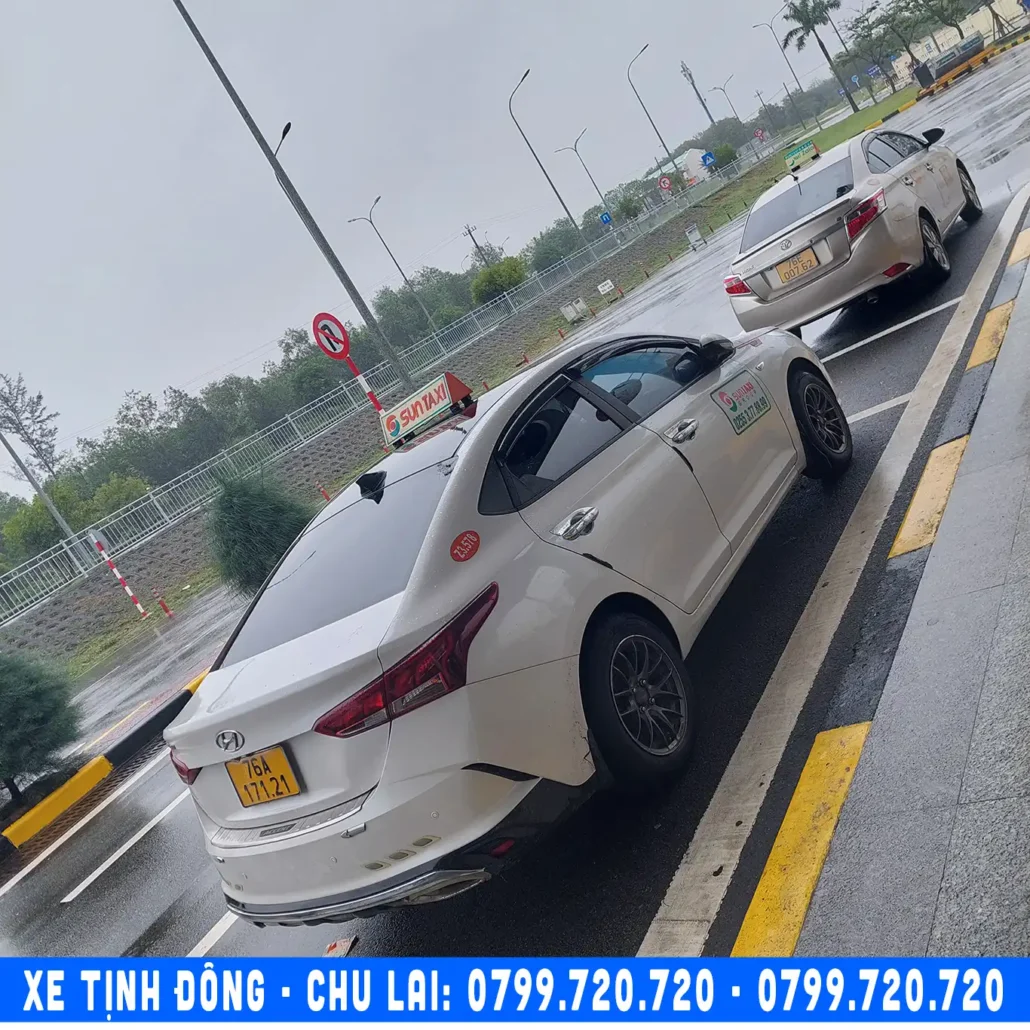 taxi tại sân bay chu lai