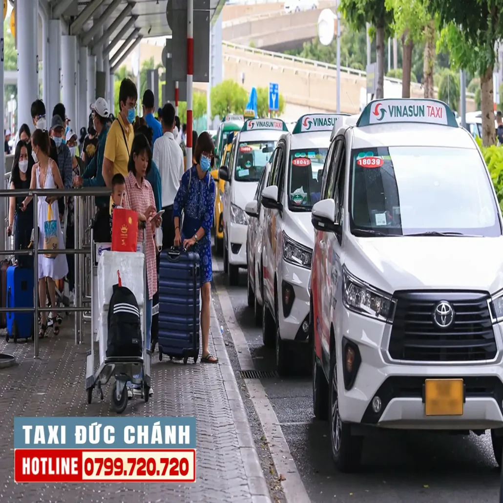 Xe Mộ Đức đi Chu Lai chỉ từ 2xx