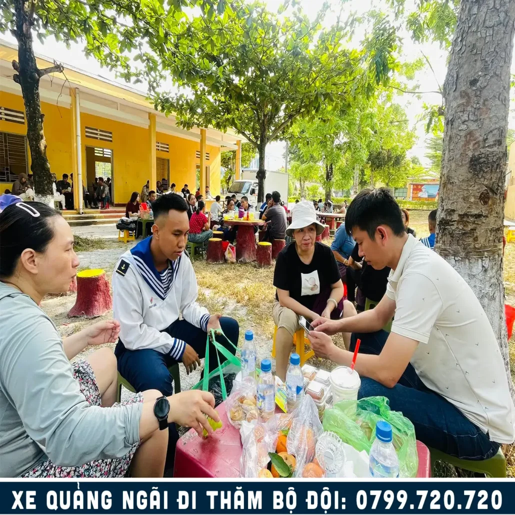 xe quảng ngãi đi kon tum thăm bộ đội