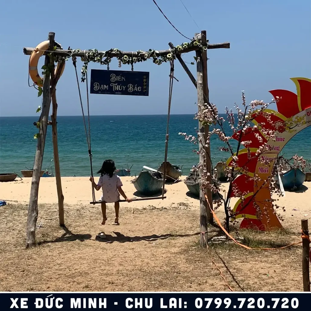 biển đạm thủy bắc đức minh đi sân bay chu lai