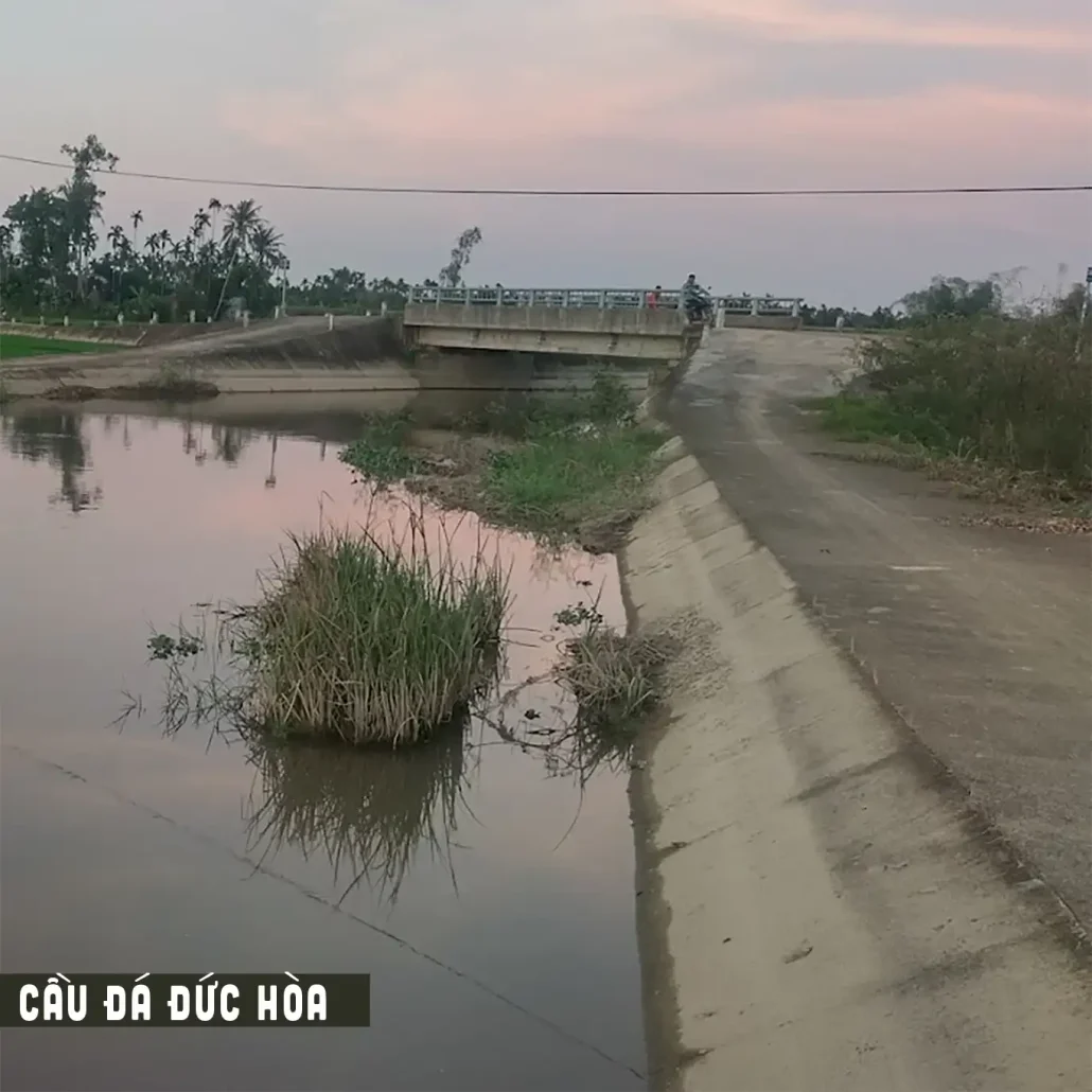 Đặt xe Taxi Mộ Đức đi cầu đá Đức Hòa
